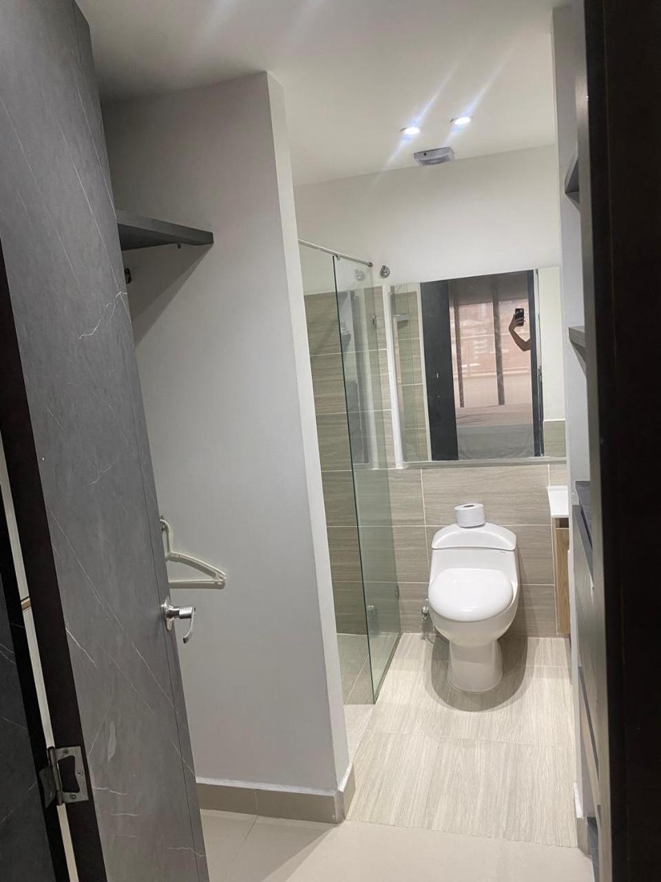 Hermoso Y Nuevo Apartamento En Conquistadores 1601 Medellín